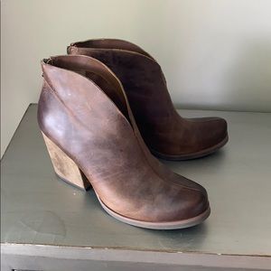 Korks by Kork-Ease Shamira bootie